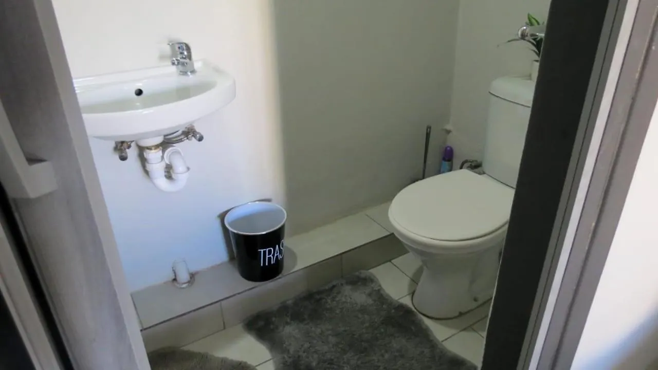 Lodge Micro Apartment Bloubergstrand Κέιπ Τάουν